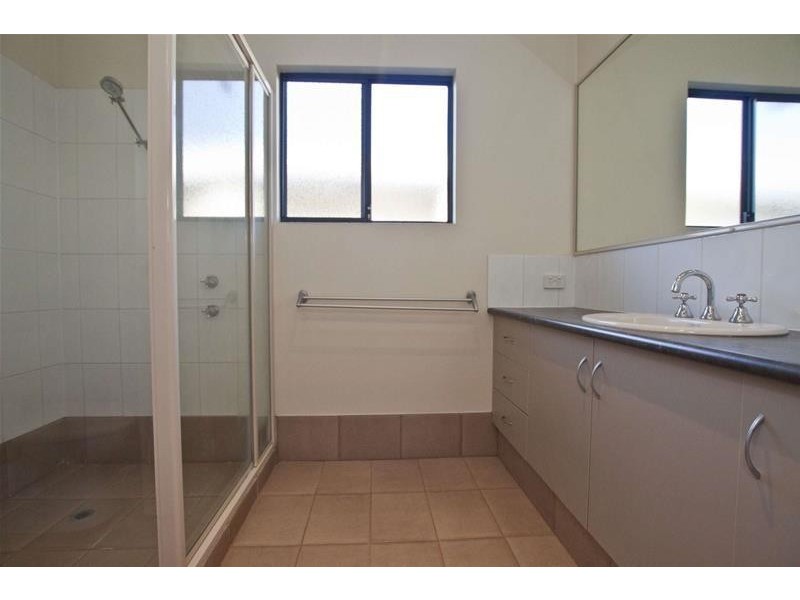 1 Barding Loop, Kununurra WA 6743