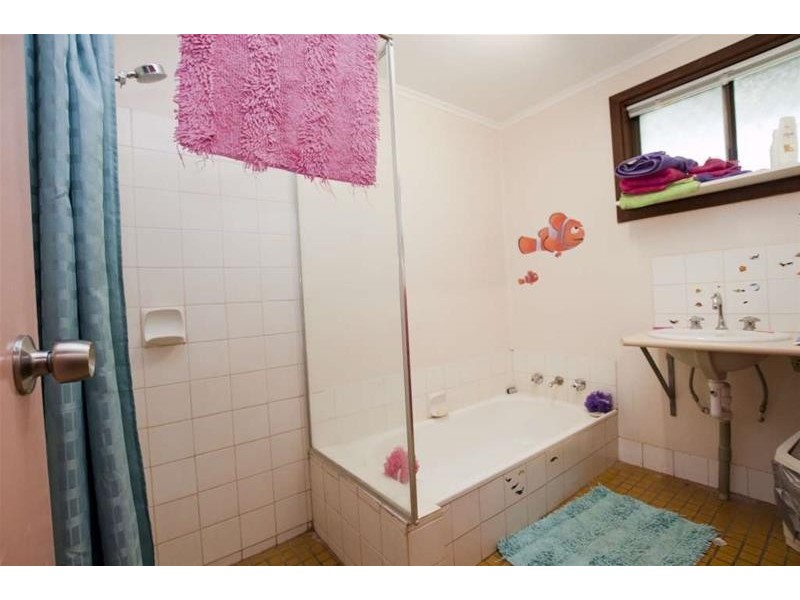 13 Greybox Crescent, Kununurra WA 6743