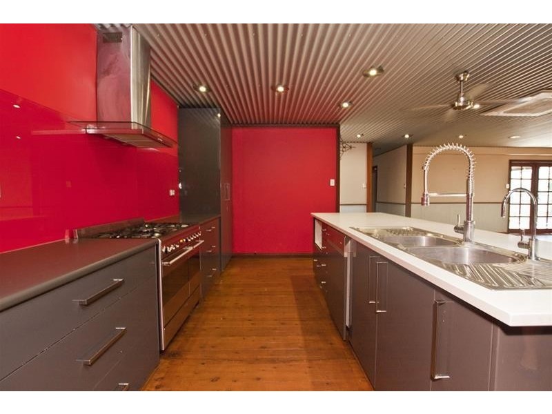 1 Koolparn Court, Kununurra WA 6743