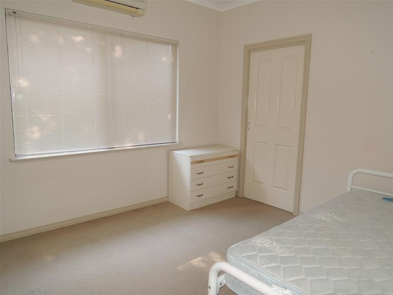 4 Derrinding Way, Kununurra WA 6743