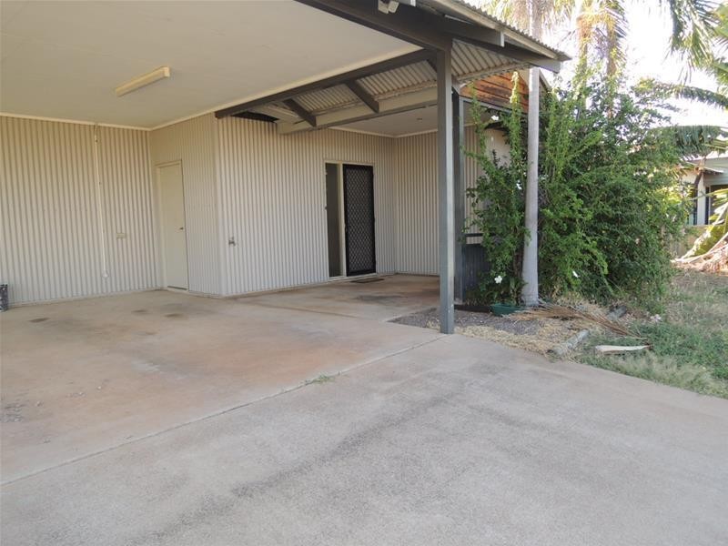 4 Derrinding Way, Kununurra WA 6743