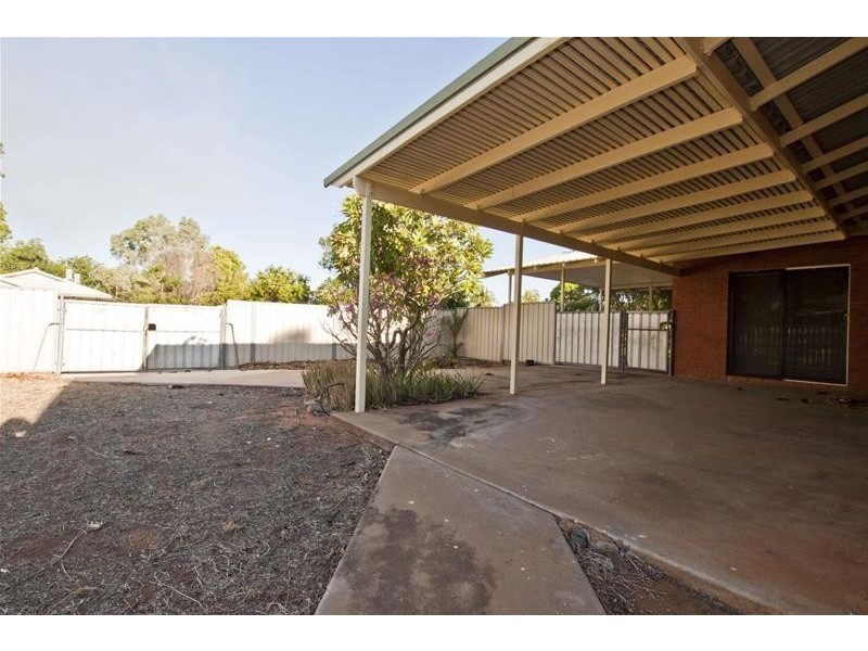 2 Palm Court, Kununurra WA 6743