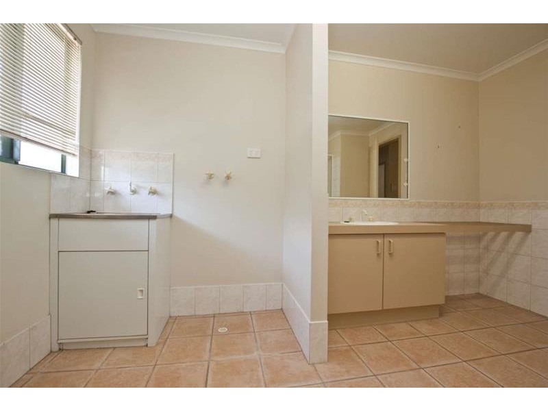 5/33 Konkerberry Drive, Kununurra WA 6743