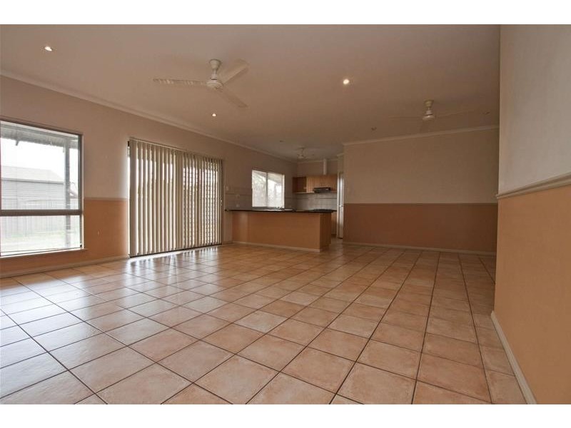 4 Derrinding Way, Kununurra WA 6743