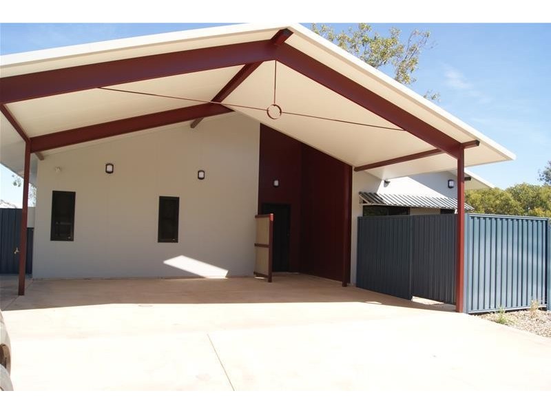 8 Tamarind Meander, Kununurra WA 6743