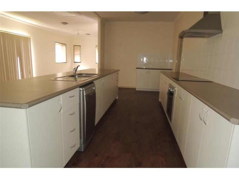 7 Argentea Avenue, Kununurra WA 6743