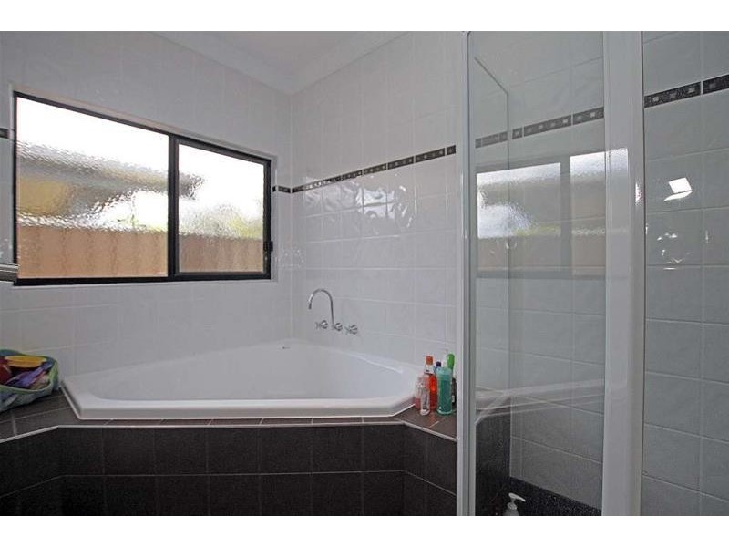 2 Emu Apple Street, Kununurra WA 6743