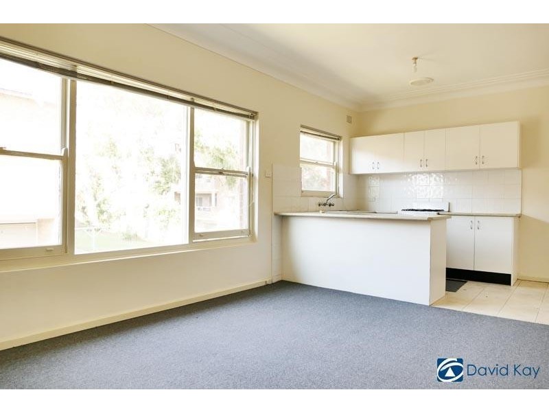 8/76 Amy Street, Campsie NSW 2194