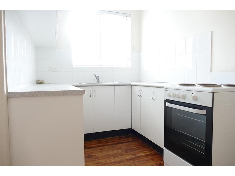 1/2 Leylands Parade, Belmore NSW 2192