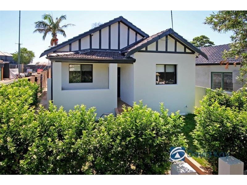 2 Platts Avenue, Belmore NSW 2192