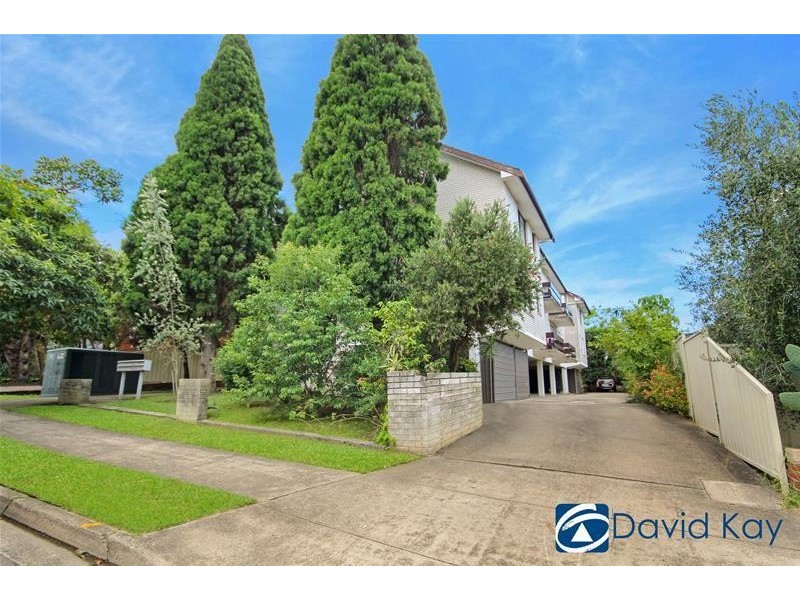 1/38-40 Flora Street, Roselands NSW 2196