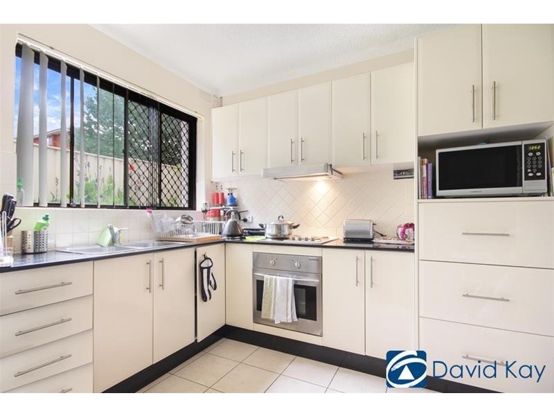 1/38-40 Flora Street, Roselands NSW 2196