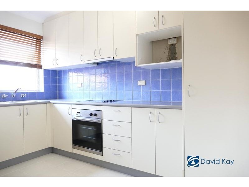 4/20a Unara Street, Campsie NSW 2194