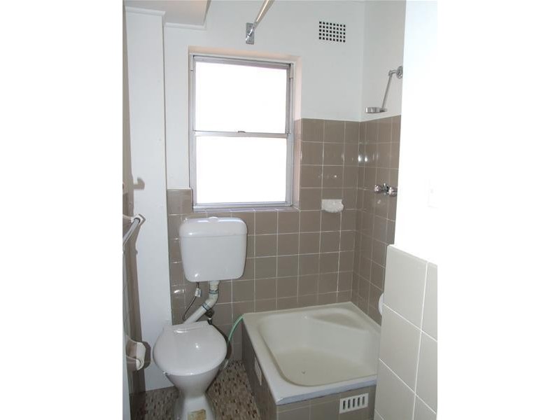 8/7 Anderson Street, Belmore NSW 2192