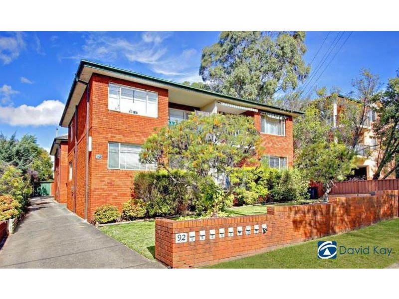 8/92 Leylands Parade, Belmore NSW 2192