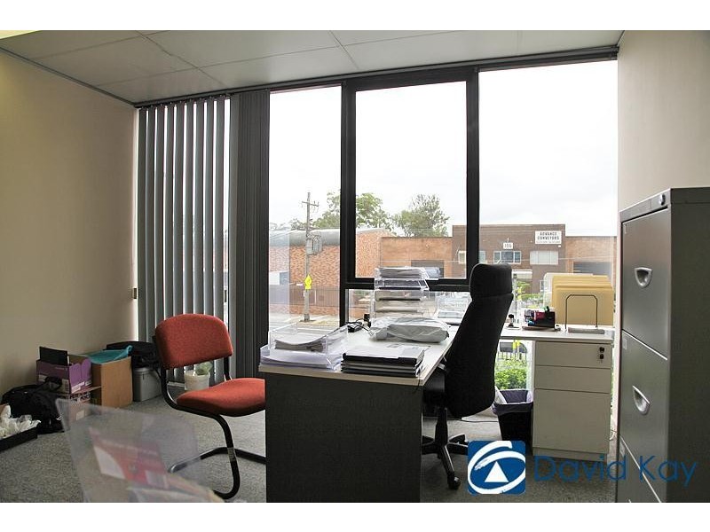 2/239 Beaconsfield Street, Milperra NSW 2214