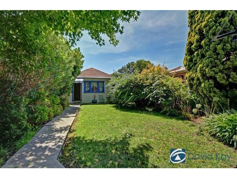 24 Benaroon Road, Lakemba NSW 2195