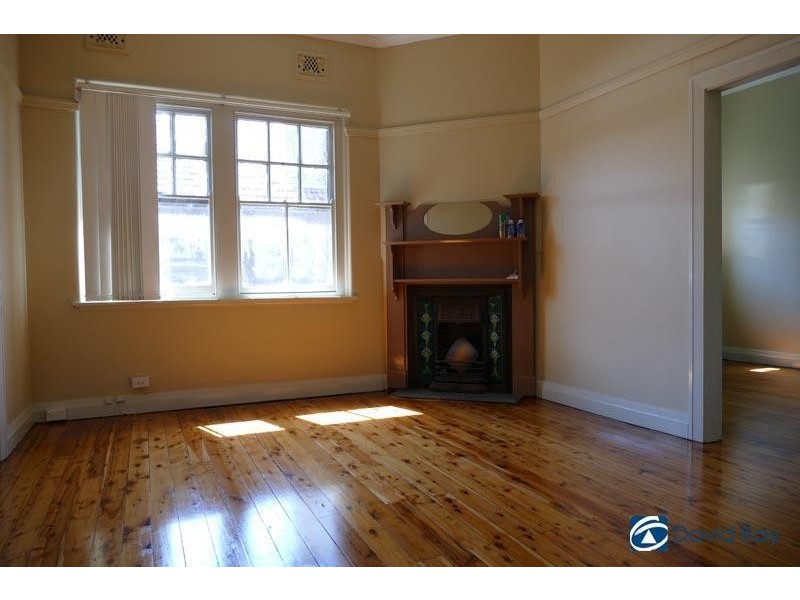 8 Hugh Street, Belmore NSW 2192