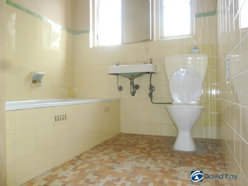 12/351 Beamish Street, Campsie NSW 2194