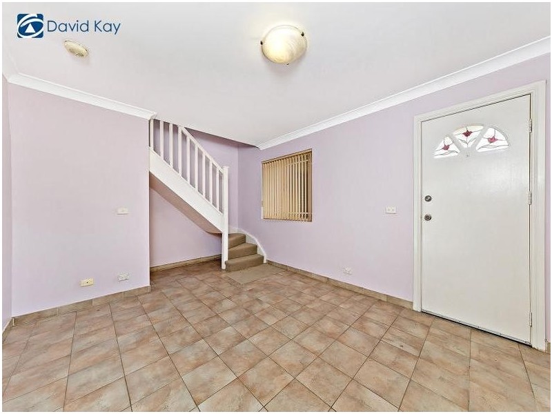 2/7 Reginald Avenue, Belmore NSW 2192