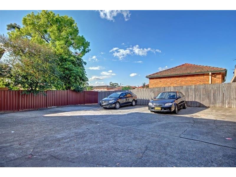 8/18 Denman Avenue, Wiley Park NSW 2195