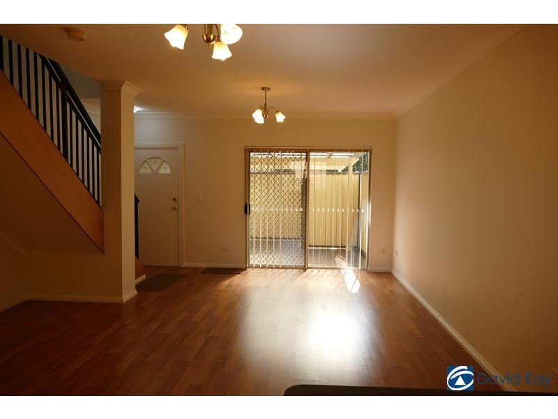 14/68-70 Bonds Road, Roselands NSW 2196