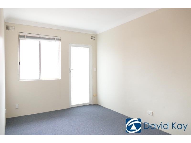 4/8 Lucerne Street, Belmore NSW 2192