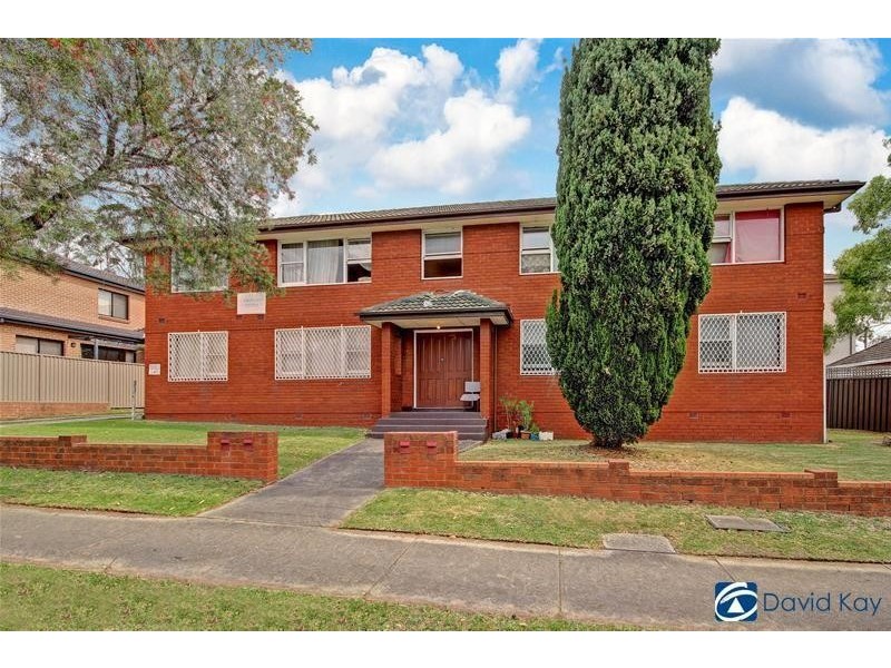 1/76 Macdonald Street, Lakemba NSW 2195