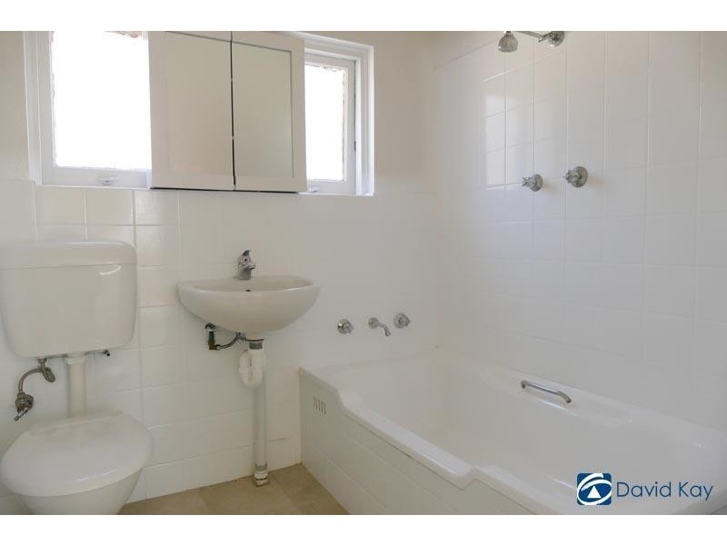 1/76 Macdonald Street, Lakemba NSW 2195