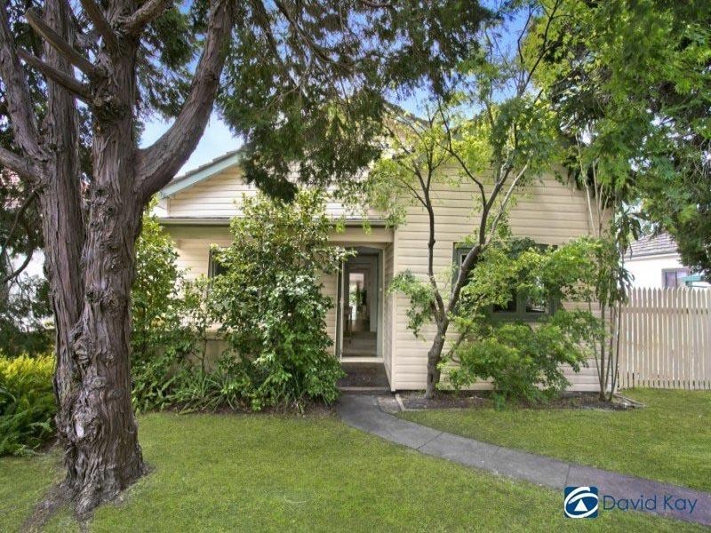 14 Vaughan Street, Blakehurst NSW 2221