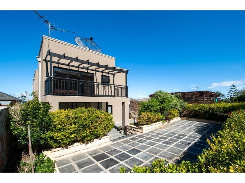 112 Marine Parade, Maroubra NSW 2035