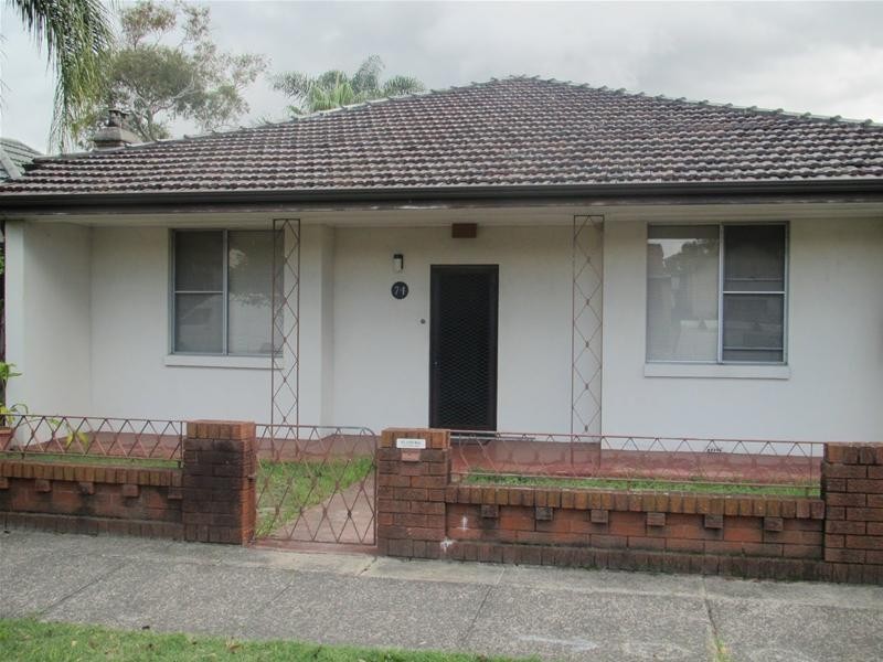 74 Hardie Street, Mascot NSW 2020