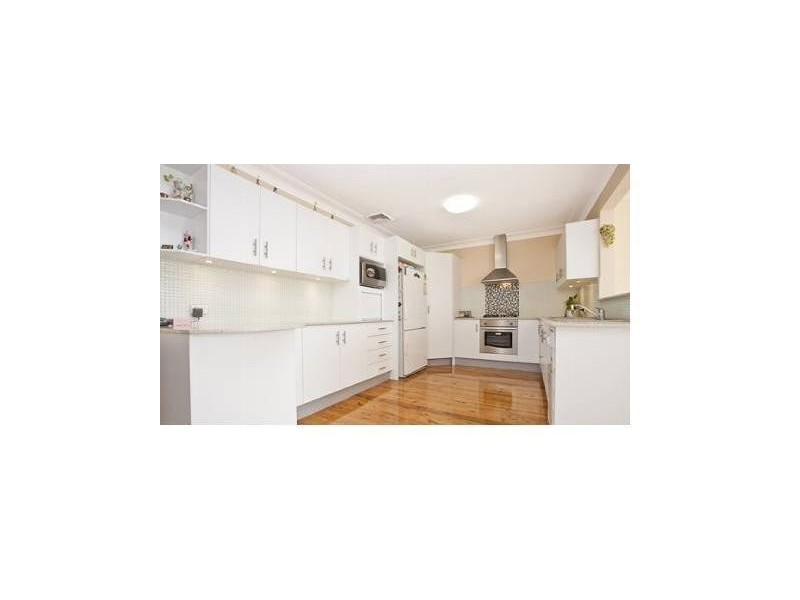 8 Tamarix Crescent, Banksia NSW 2216