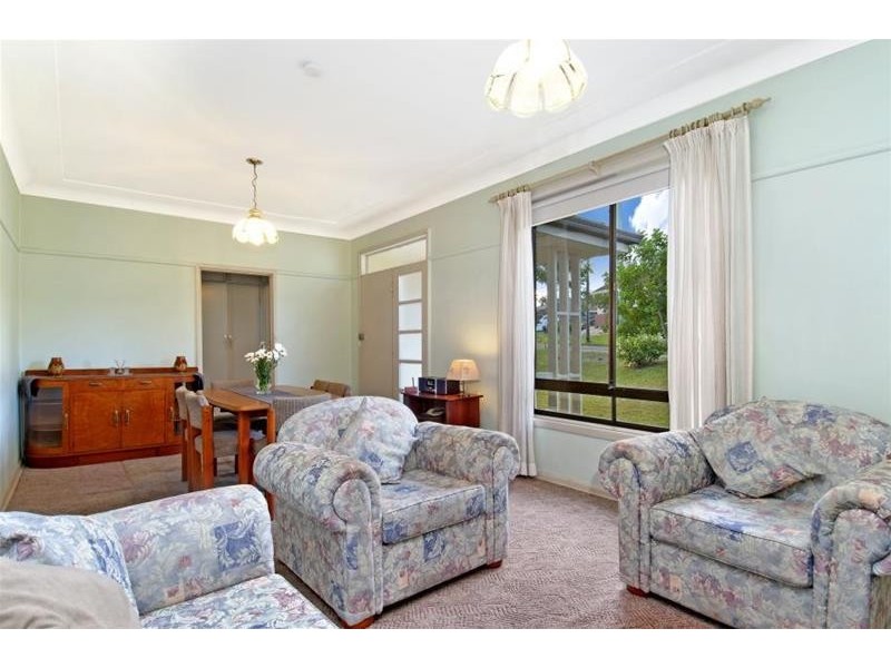 5 Nyan Street, Chifley NSW 2036