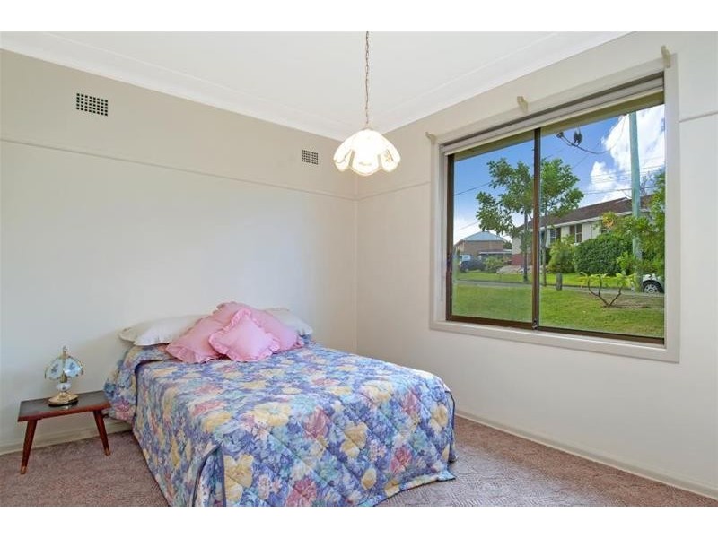 5 Nyan Street, Chifley NSW 2036