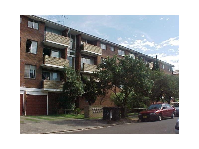 18/12 Grace Campbell Crescent, Hillsdale NSW 2036