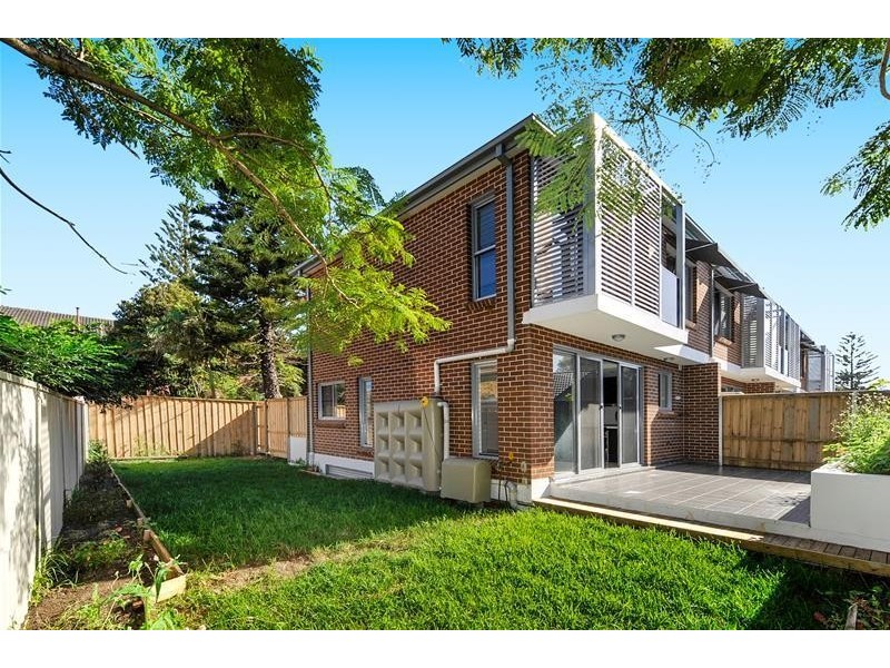 1, 2, 3 & 4/47 New Orleans Crescent, Maroubra NSW 2035