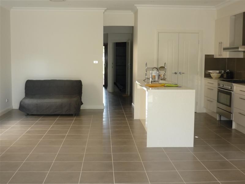 34 Eyres Street, Chifley NSW 2036