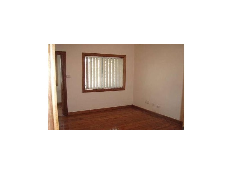 25 Macintosh Street, Mascot NSW 2020