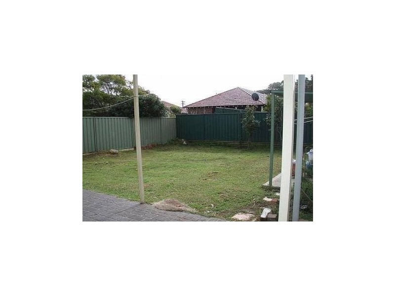 25 Macintosh Street, Mascot NSW 2020