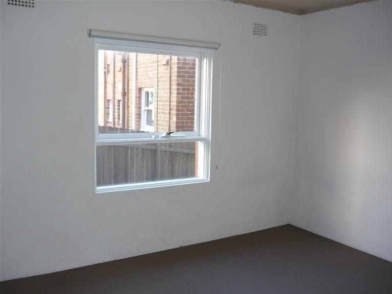 2/6-8 Mckeon Street, Maroubra NSW 2035