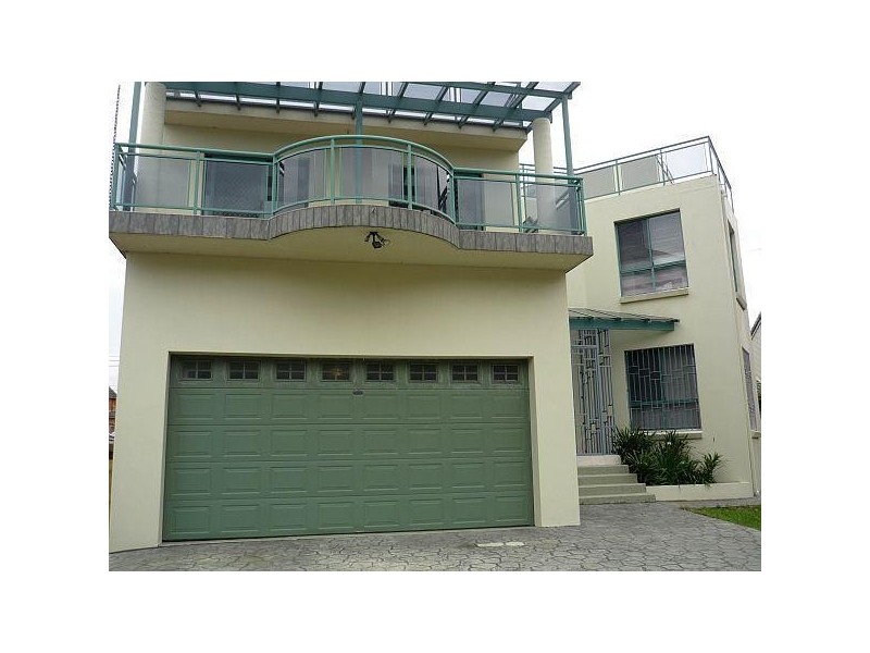 16A Abbe Receveur Place, Little Bay NSW 2036