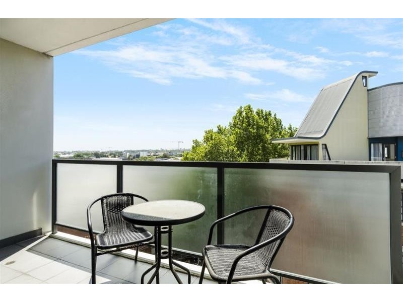 C702/2-6 Mandible Street, Alexandria NSW 2015