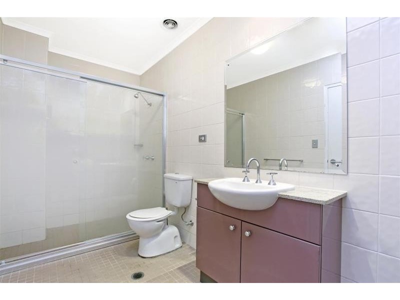 27/4 Gillespie Avenue, Alexandria NSW 2015