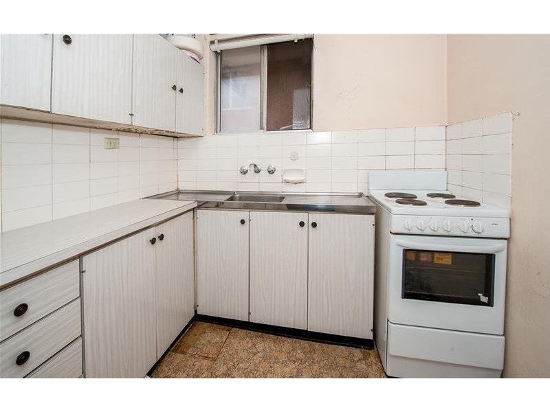 32/27 Dover Road, Botany NSW 2019