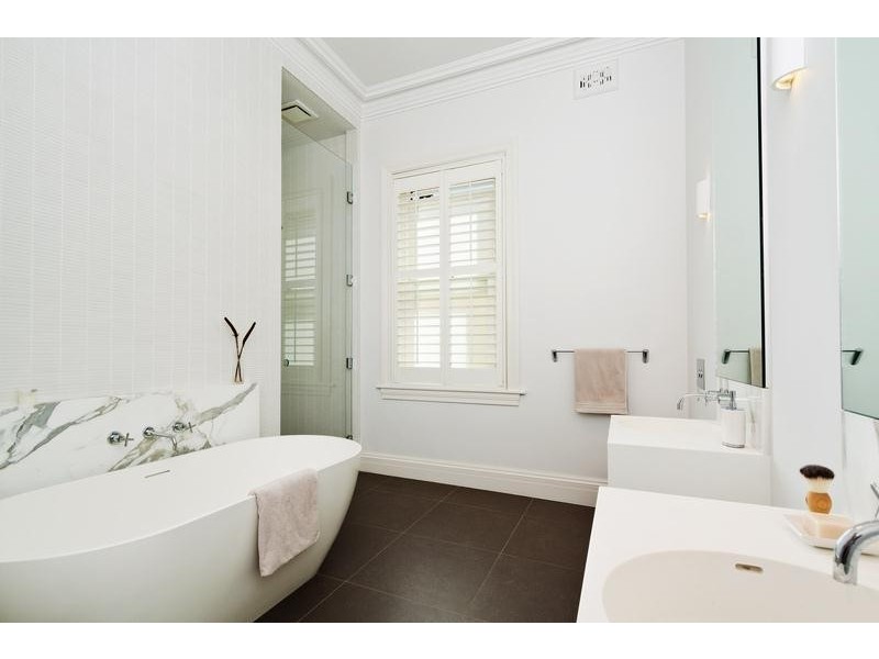 8 Tasman Street, Bondi NSW 2026