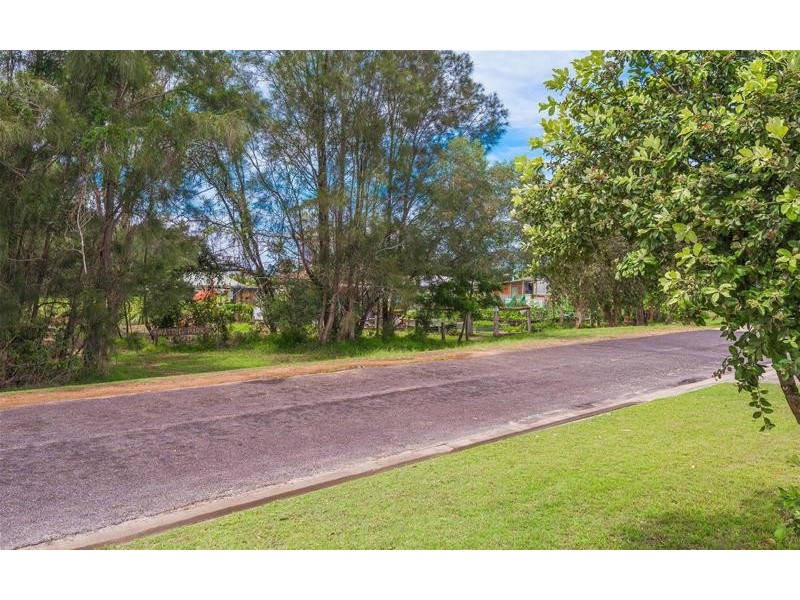 32 Wattle Drive, Yamba NSW 2464