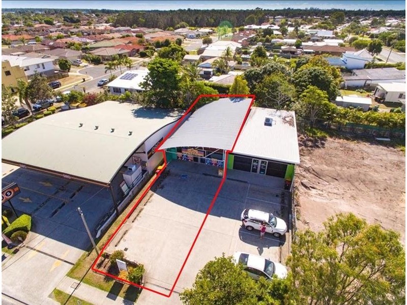 1/4 Treelands Drive, Yamba NSW 2464