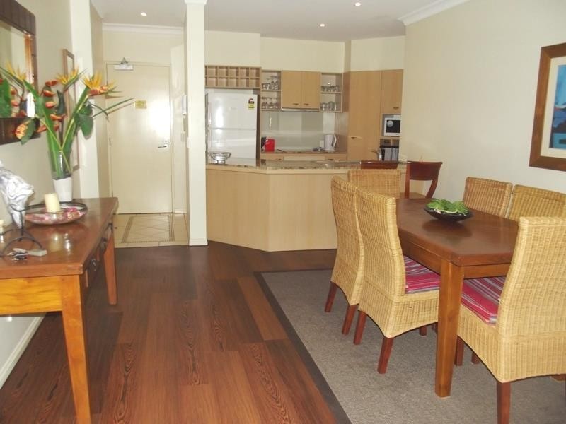 2/20 Pacific Parade, Yamba NSW 2464