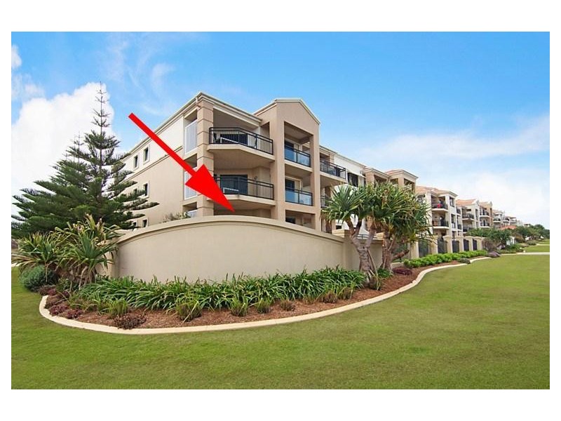 40/20 Pacific Parade, Yamba NSW 2464